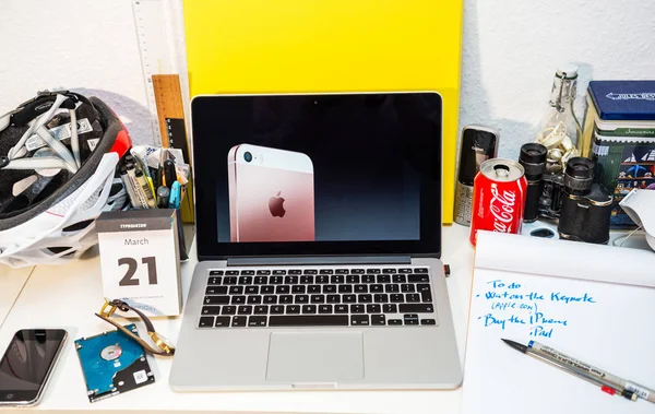 Apple'nın 'Let us döngü sen In' iphone Se ve 9,7