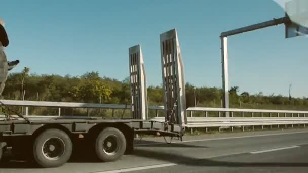 Hongarije Circa 2016 Snelweg Met Vrachtwagen Rijden Weg Leveren Van — Stockvideo