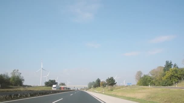 빠른 고속도로 의해 풍력 — 비디오