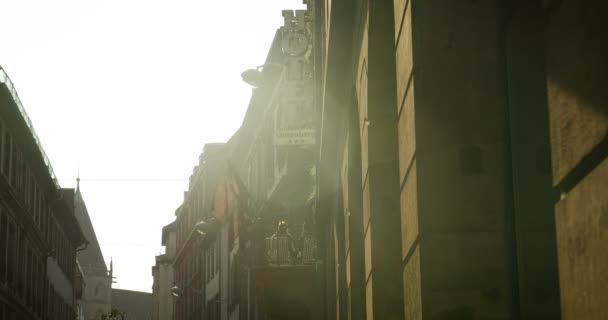 Strasbourg França Circa 2017 Vista Hotel Gutenberg Com Pessoas Desfrutando — Vídeo de Stock