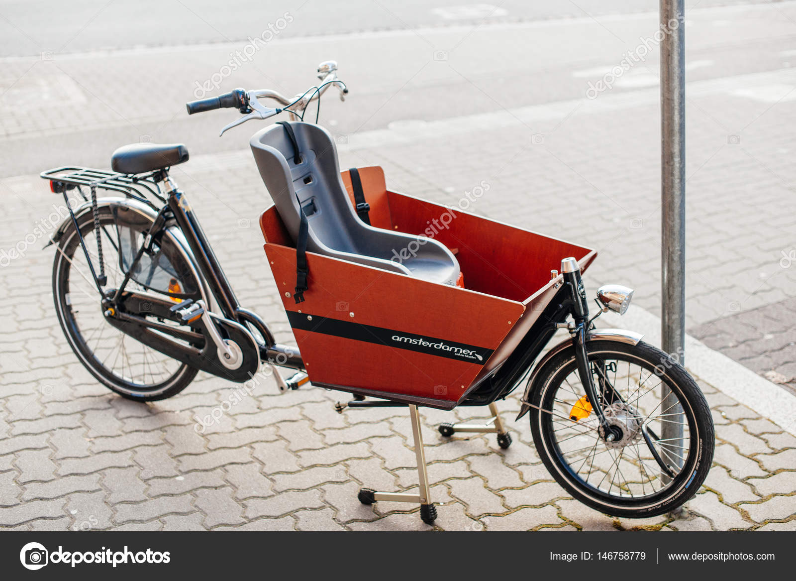 cargo bike baby seat