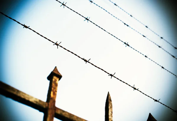 Φυλακή φράχτη σε πάνω από μια φυλακή: Παρίσι — Φωτογραφία Αρχείου