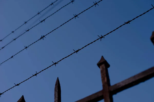 Prison fence in over a Paris prison — Stock Photo, Image