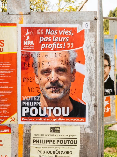 Philippe Poutou, francuski prezydenckiej kampanii wyborczej plakatów — Zdjęcie stockowe