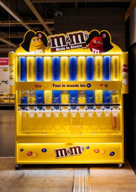 M ve M's çikolata bar içinde süpermarket 