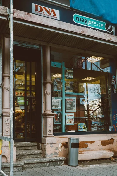 Кель Німеччина Лютого 2017 Подання Знаків Місто Магазин Відкритий Вулиці — стокове фото