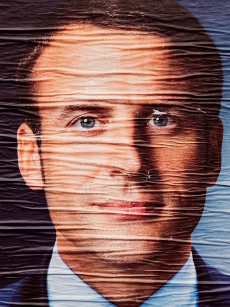Retrato de Emmanuel Macron durante o segundo turno presidencial francês — Fotografia de Stock