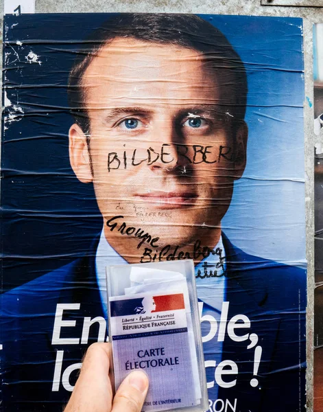 Emmanuel Macron portret plakat z członka grupy Bilderberg ins — Zdjęcie stockowe