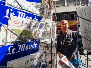 Le Monde devir teslim töreni Cumhurbaşkanlığı açılışı o raporlama