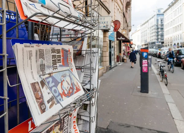 Cartel de Donald Trump en la prensa francesa de Liberación — Foto de Stock