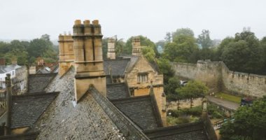 Yağmurlu Oxford çatılar üzerinden havadan görünümü