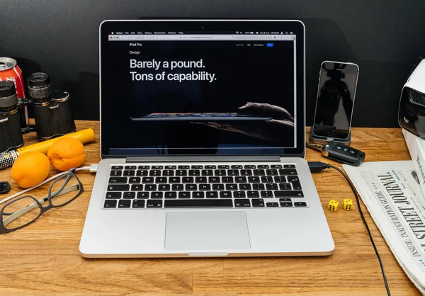 Apple Computer auf wwdc neuesten Ankündigungen von ipad pro Gewicht, — Stockfoto