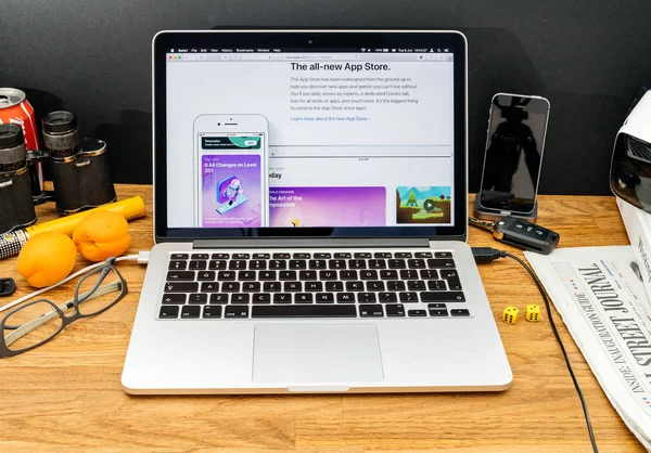 Komputery Apple Wwdc Najnowsze ogłoszenia nowy app Store, — Zdjęcie stockowe