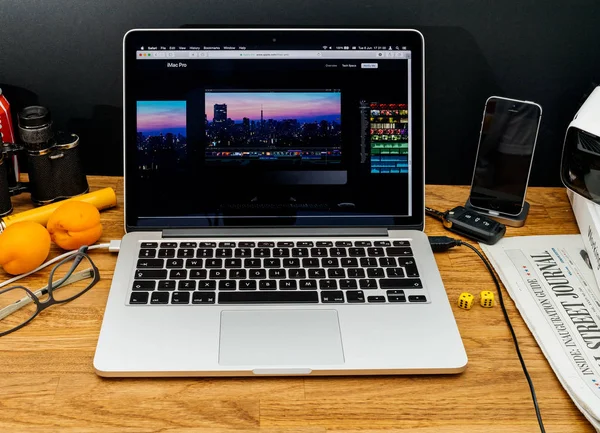 Apple Computers на WWDC последние анонсы iMac Pro — стоковое фото