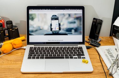 Apple bilgisayarlar Wwdc reklam sunucu odası ve sonu ile 