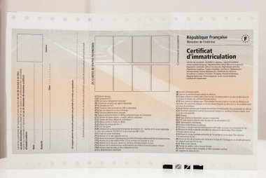 Araç tescil belgesi (certificat d'imm önden görünümü