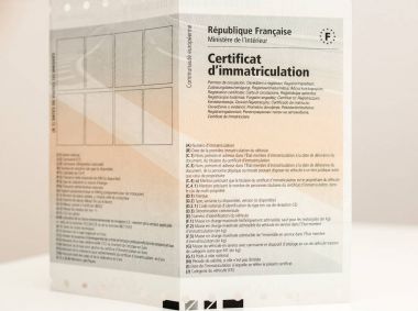 Araç kayıt sertifikası (sertifika d 'immatriculation k