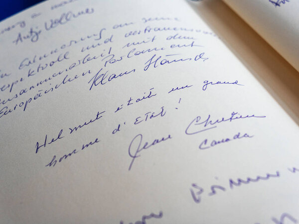 The book of condoleances for Helmut Kohl at European Parliament
