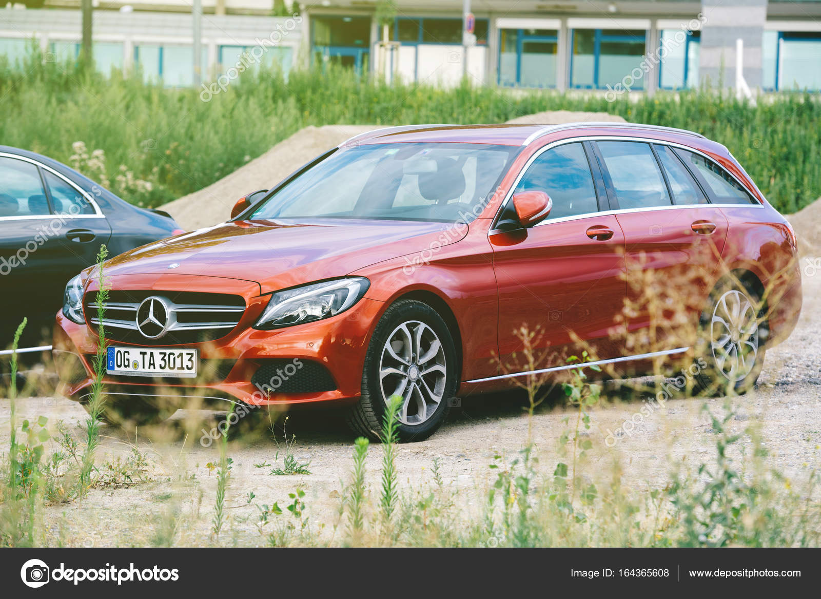 Two Mercedes Benz C Class W5 Black Sedan And Red Station Wago Stock Editorial Photo C Ifeelstock
