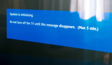 Güncelleştirme yükleme işlemi sistem güncelleme yazılım süreci Mod