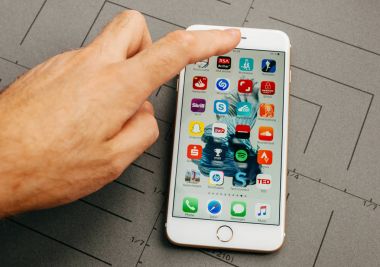 Tüm apps, iPhone 7 Plus uygulama yazılım