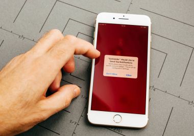 iPhone 7 Plus uygulama yazılım