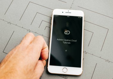 Adobe uygulama iPhone 7 Plus uygulama yazılım