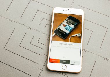 Adobe uygulama iPhone 7 Plus uygulama yazılım