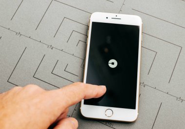 Uber app iPhone 7 Plus uygulama yazılım