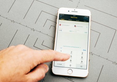 wstern union para transferi app iphone 7 üzerinde uygulama artı