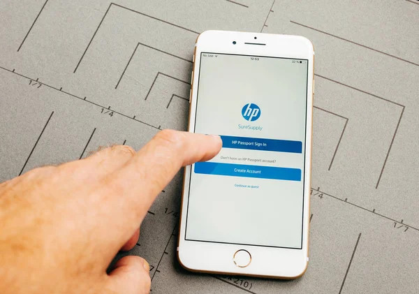 Hp app su iPhone 7 Plus il software applicativo — Foto Stock