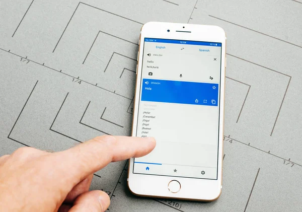 Google tercüme etmek app iPhone 7 Plus uygulama yazılım