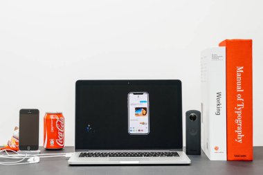 Apple Keynote iphone X 10 tanıtımı ile 