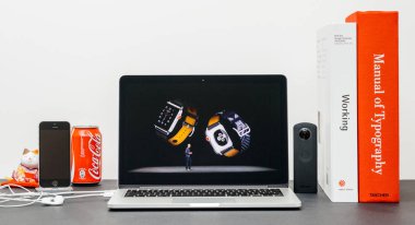 Apple Keynote ile Coo Jeff Williams ve seyretmek serisi 3 deri 