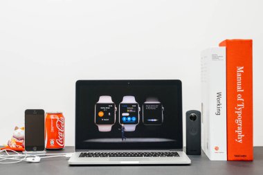 Apple Keynote Coo Jeff Williams ve seyretmek serisi 3 İzle ca ile