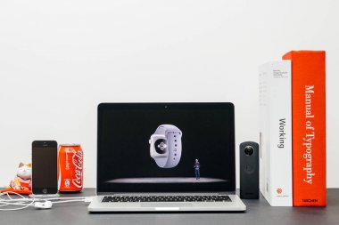 Apple Keynote Coo Jeff Williams ve seyretmek serisi 3 sağlık s