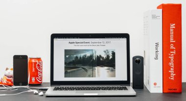 Son iphone ekranında X 10 sunu