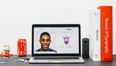 Son iphone ekranında X 10 sunu