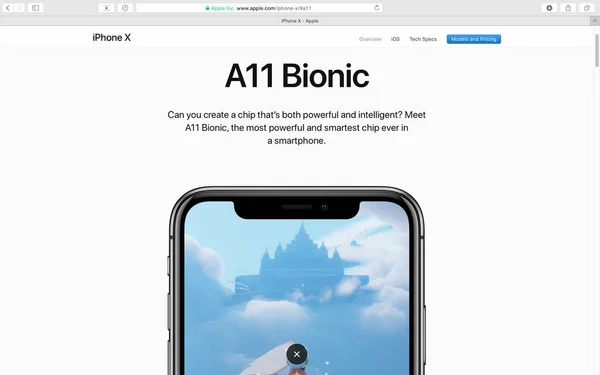 Sitio web de Apple mostrando iPhone X 10 — Foto de Stock