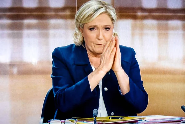 Emmanu ile tartışan Başkan Fransız deniz Le kalem aday