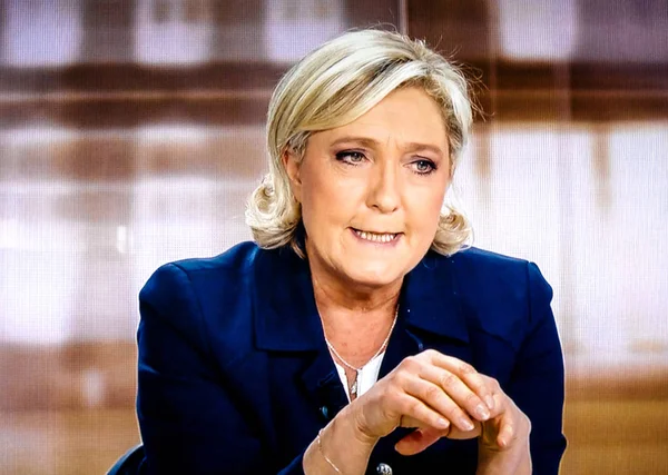 Emmanu ile tartışan Başkan Fransız deniz Le kalem aday