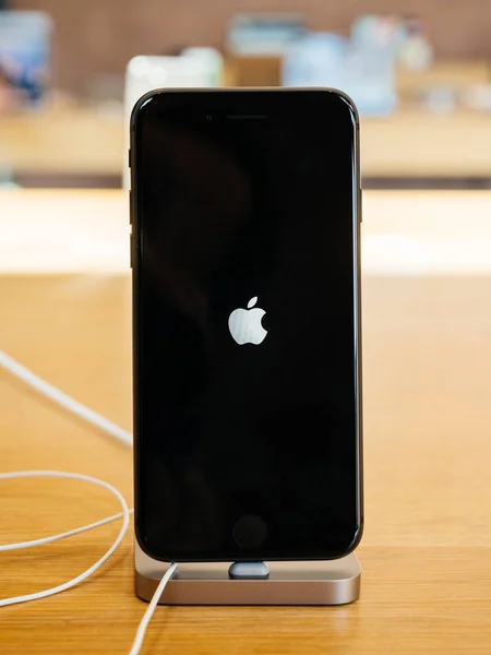 docking station iphone se