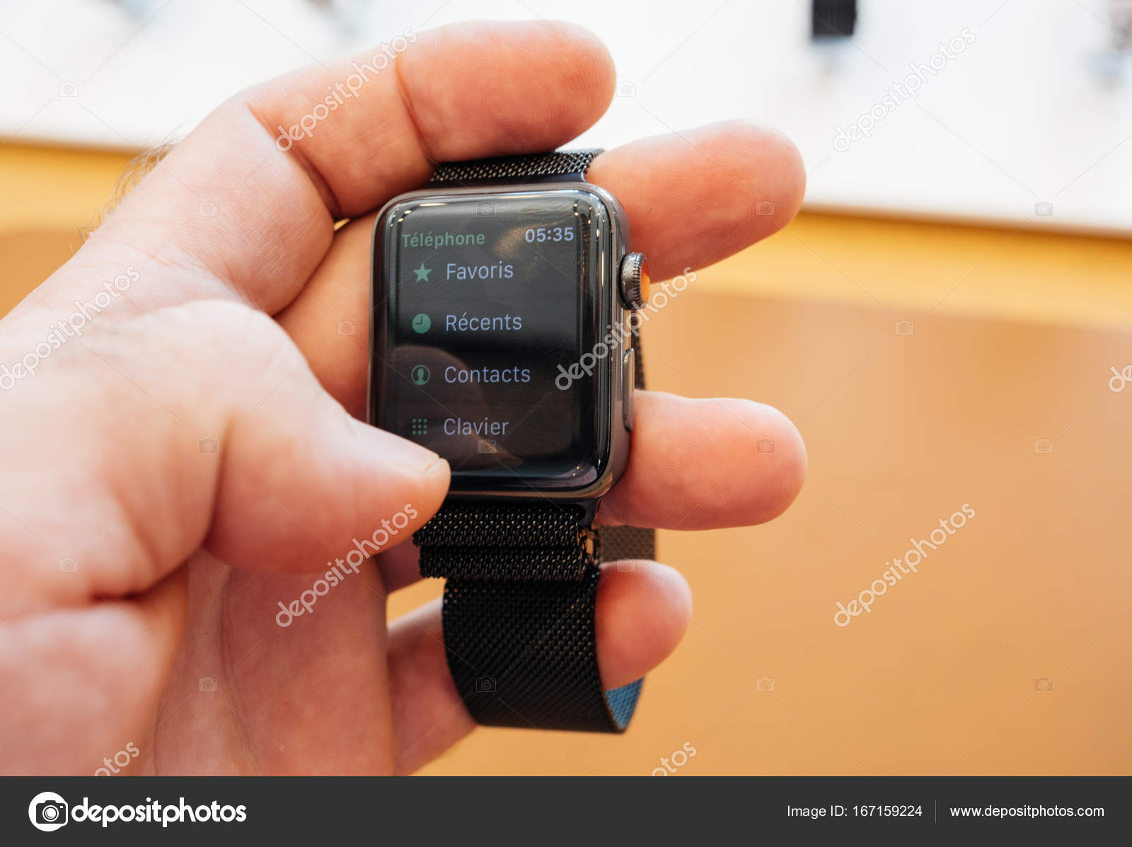 contacts on apple watch series 3