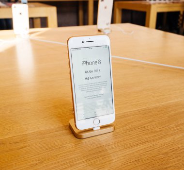 Apple fiyat yeni iphone 8 ve iphone Apple Store 8 Plus