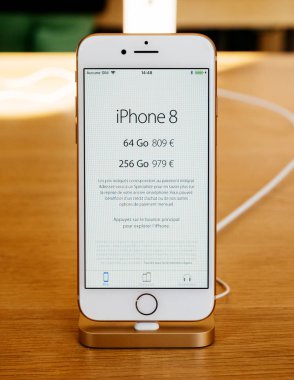 Apple fiyat yeni iphone 8 ve iphone Apple Store 8 Plus
