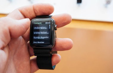 Yeni Apple Watch serisi 3 numara telefon numarası kişiler app çevirmek