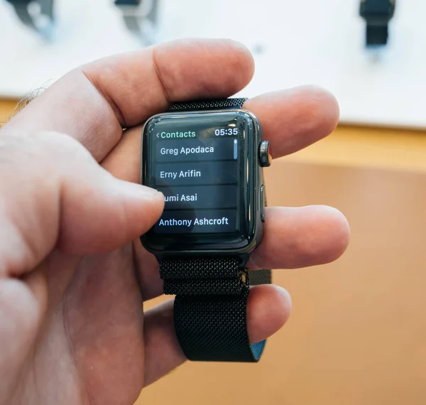 Yeni Apple Watch serisi 3 numara telefon numarası kişiler app çevirmek