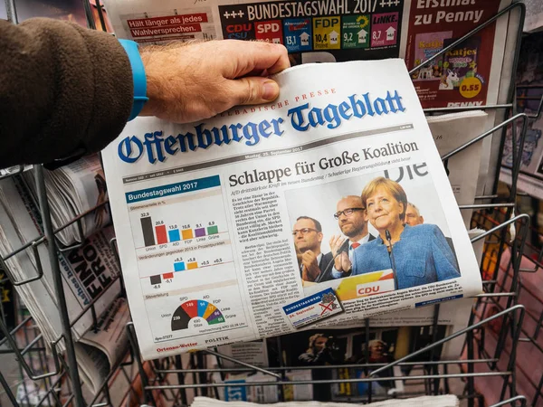 Offenburger tageblatt día de las elecciones para el Canciller de Alemania — Foto de Stock