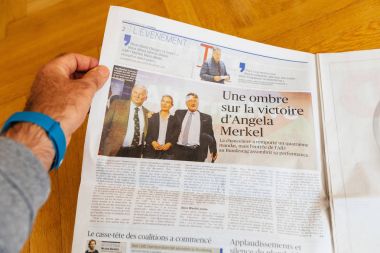 Adam okuma Fransız gazetesi 