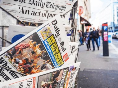2017 Las Vegas Strip newspape Daily Mail, kisok sokak, çekim